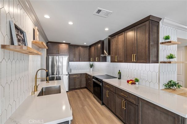 Interior, Kitchen, Recessed Lighting, Wood Texture Flooring