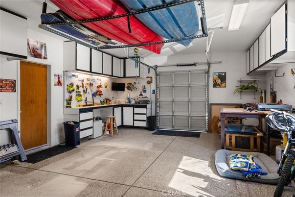 Garage, Interior