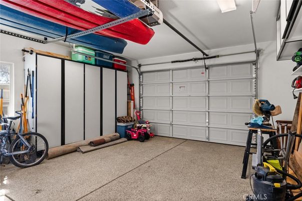 Garage, Interior