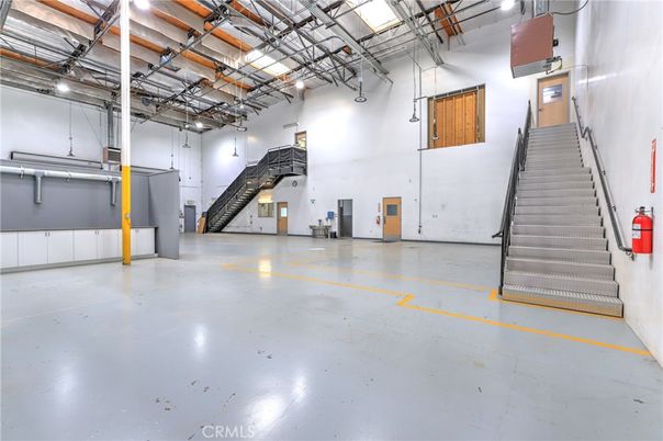 Garage, Interior