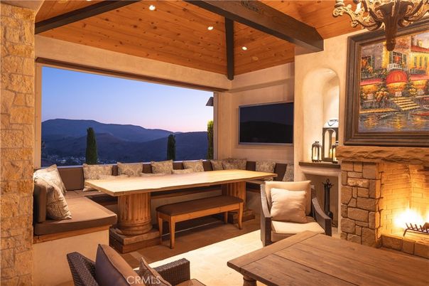Dining room, Fireplace, Interior, Recessed Lighting, Wooden Beams, Wooden Ceilings
