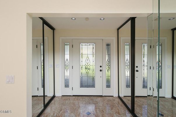Interior, Recessed Lighting
