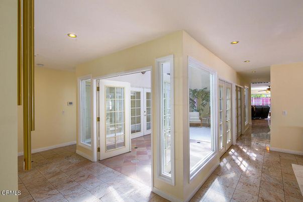 Interior, Recessed Lighting