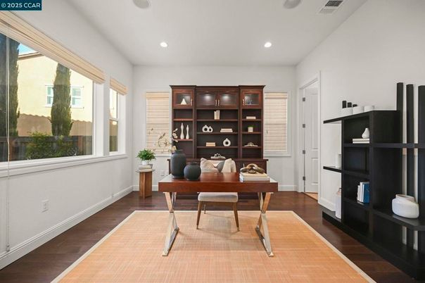 Home Office, Interior, Recessed Lighting, Wood Texture Flooring