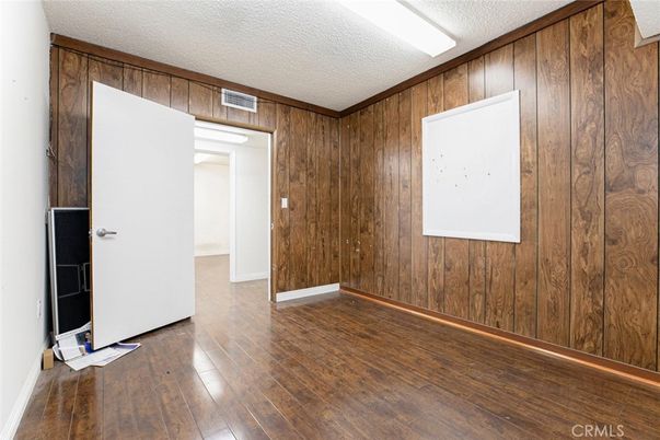 Empty room, Interior, Wood Texture Flooring, Wooden Walls