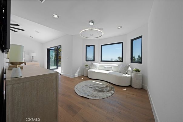 Interior, Living room, Pendant Lights, Recessed Lighting, Wood Texture Flooring