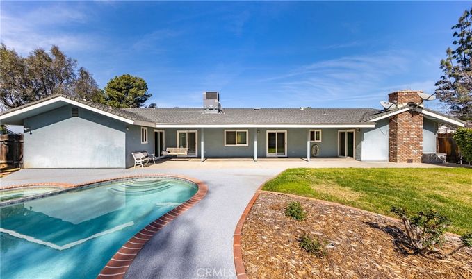 Backyard, Exterior, Pool