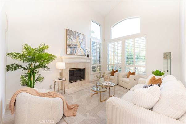 Fireplace, Interior, Living room