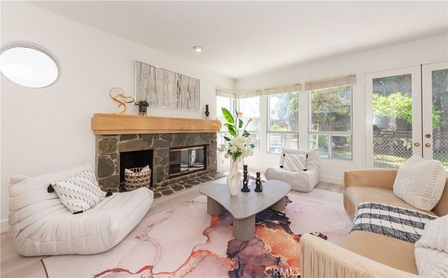 Fireplace, Interior, Living room, Recessed Lighting