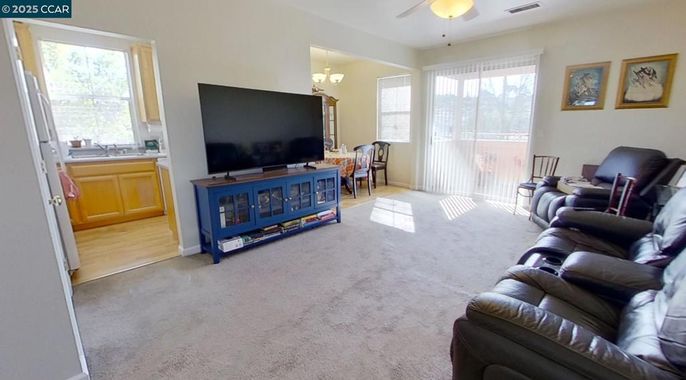 Chandelier, Dining room, Interior, Living room