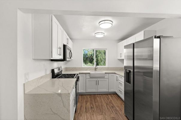 Interior, Kitchen, Stainless Steel Appliances, Wood Texture Flooring