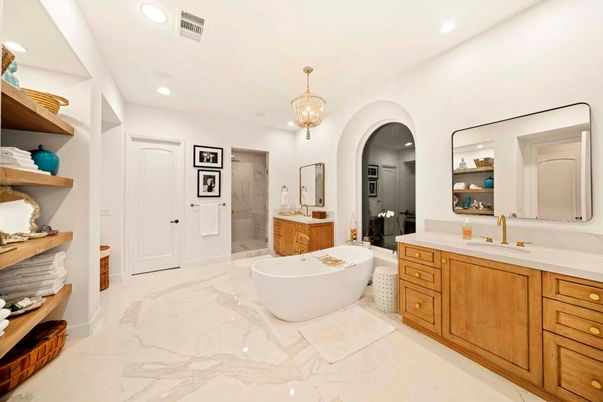 Bathroom, Chandelier, Dual Sink Vanities, Free Standing Baths, Interior, Marble, Pendant Lights, Recessed Lighting