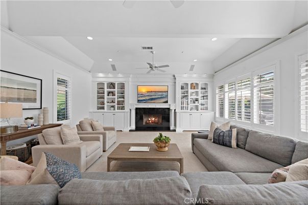 Fireplace, Interior, Living room, Recessed Lighting