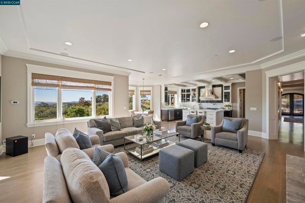 Interior, Kitchen, Living room, Pendant Lights, Recessed Lighting, Wood Texture Flooring
