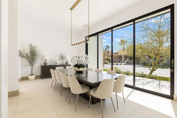 Dining room, Interior, Pendant Lights, Recessed Lighting