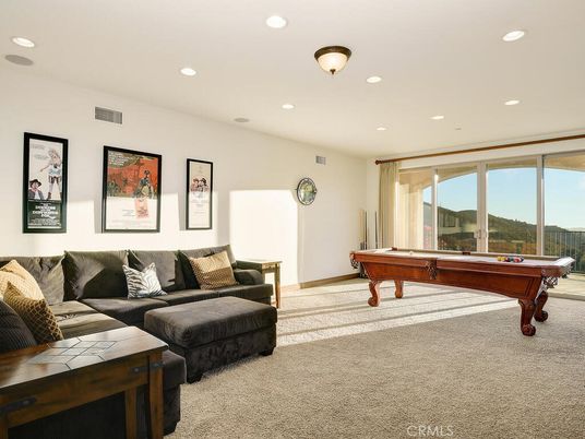 Billiard Table, Game Room, Interior, Living room, Recessed Lighting