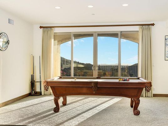 Billiard Table, Game Room, Interior, Recessed Lighting