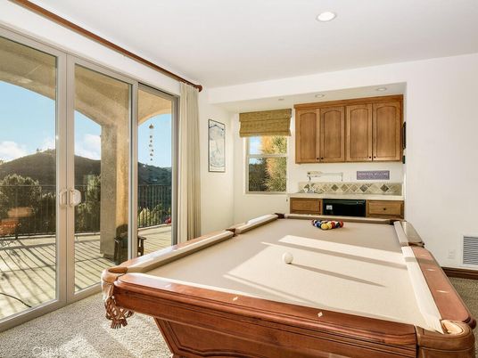 Billiard Table, Game Room, Interior, Recessed Lighting