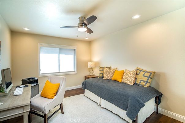 Bedroom, Home Office, Interior, Recessed Lighting, Wood Texture Flooring