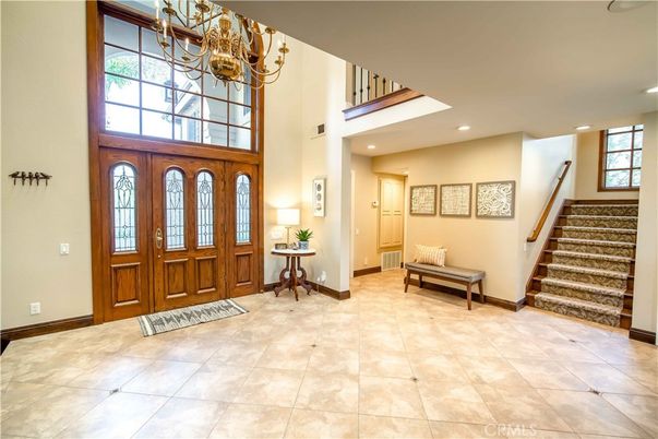 Chandelier, Interior, Recessed Lighting