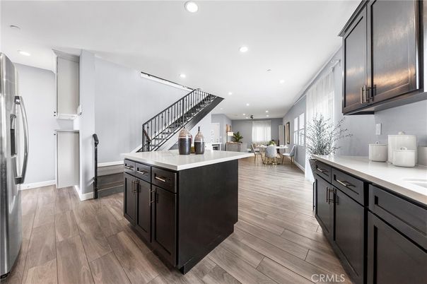 Dining room, Interior, Kitchen, Recessed Lighting, Wood Texture Flooring