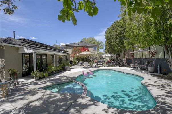 Exterior, Pool, Solar Panels