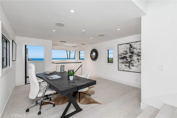 Home Office, Interior, Recessed Lighting, Water, Wood Texture Flooring