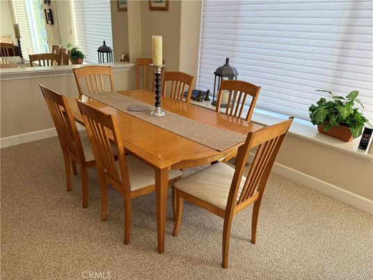 Dining room, Interior