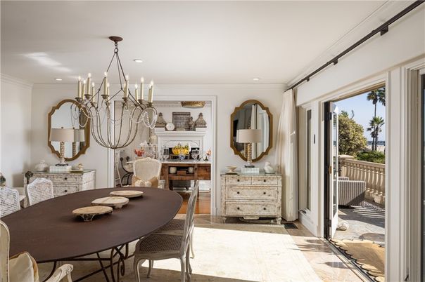 Chandelier, Dining room, Interior, Recessed Lighting