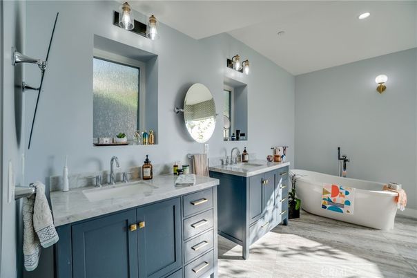 Bathroom, Dual Sink Vanities, Free Standing Baths, Interior, Marble, Recessed Lighting