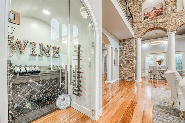 Dining room, Interior, Pendant Lights, Recessed Lighting, Stone Walls, Wood Texture Flooring
