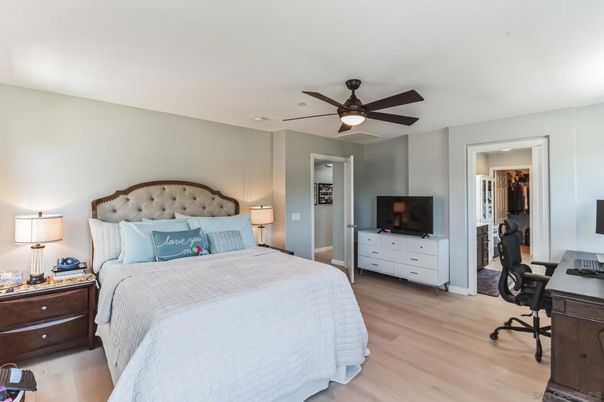 Bedroom, Home Office, Interior, Wood Texture Flooring