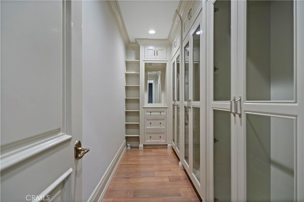 Interior, Recessed Lighting, Walk-in Closets, Wood Texture Flooring