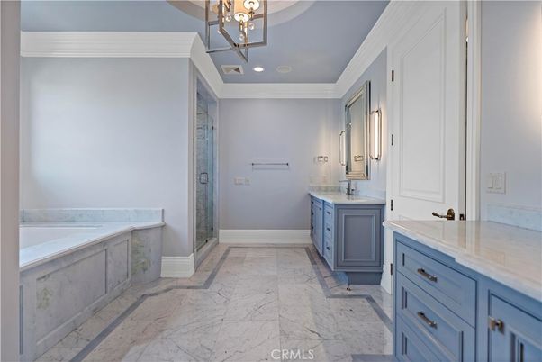 Bathroom, Interior, Marble, Pendant Lights, Recessed Lighting