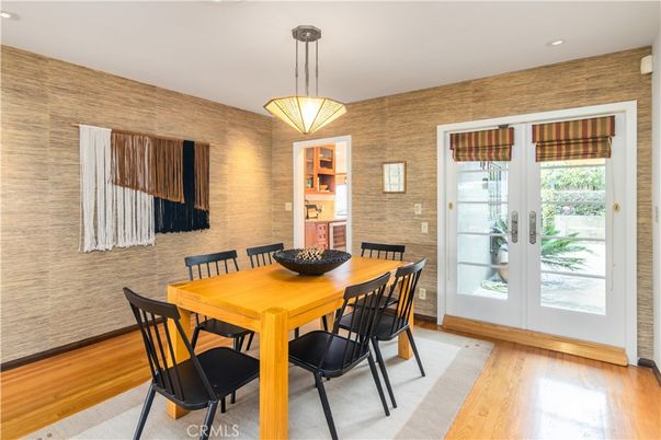 Dining room, Interior, Pendant Lights, Recessed Lighting, Wood Texture Flooring