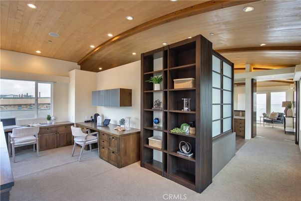 Home Office, Interior, Recessed Lighting, Water, Wooden Ceilings
