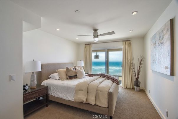Bedroom, Interior, Recessed Lighting, Water