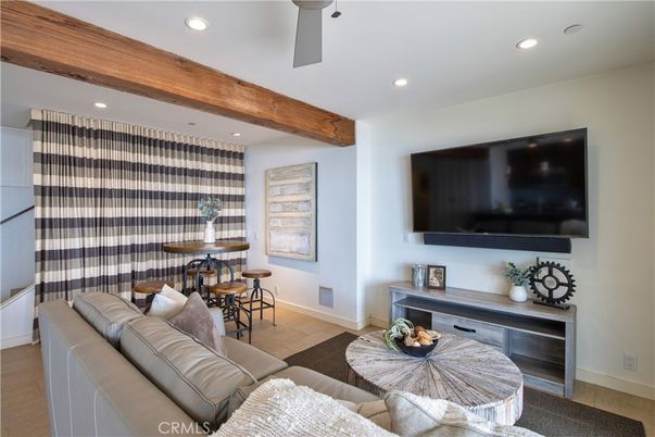 Dining room, Interior, Living room, Recessed Lighting, Wooden Beams, Wood Texture Flooring