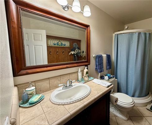 Bathroom, Interior, Tile Countertops