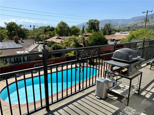 Exterior, Pool, Other