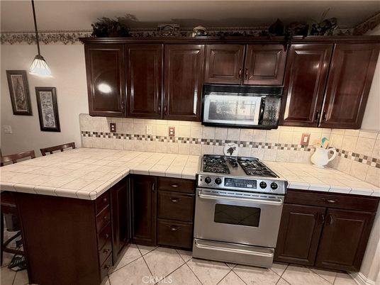 Interior, Kitchen, Pendant Lights, Tile Countertops