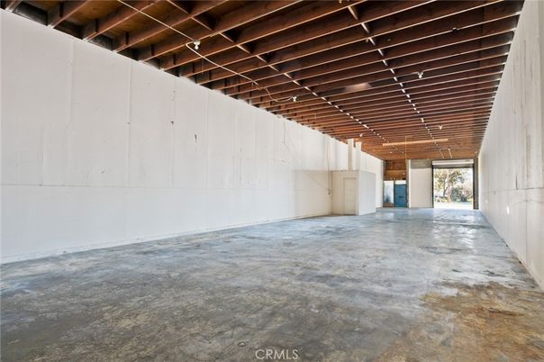 Empty room, Interior, Wooden Beams
