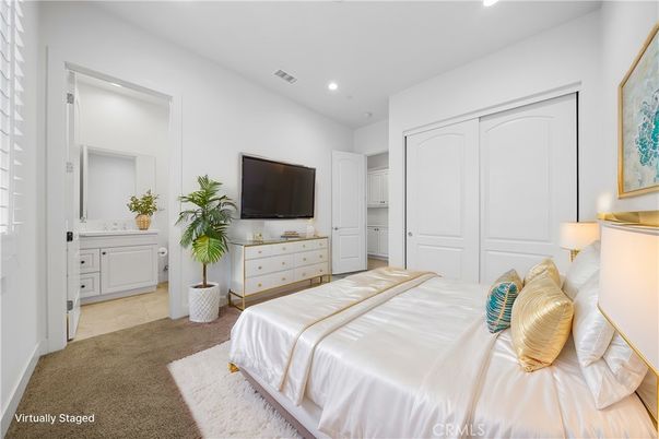 Bedroom, Interior, Recessed Lighting