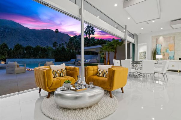 Dining room, Interior, Living room, Recessed Lighting