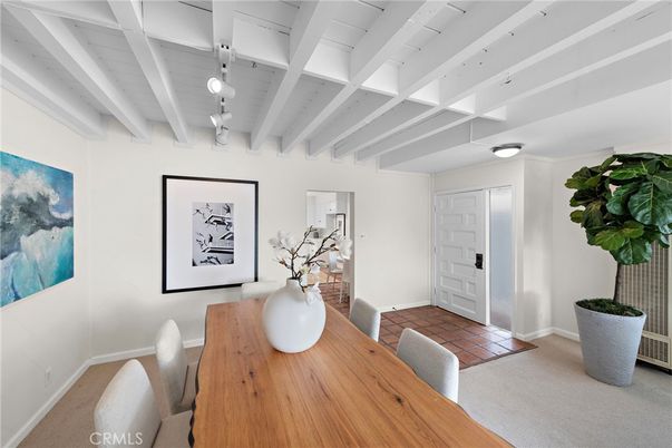 Dining room, Interior