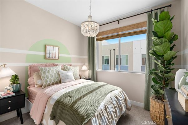 Bedroom, Chandelier, Interior, Pendant Lights