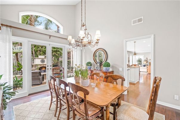 Chandelier, Dining room, Interior, Pendant Lights, Wood Texture Flooring