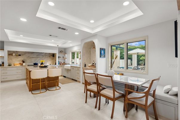 Dining room, Interior, Kitchen, Recessed Lighting