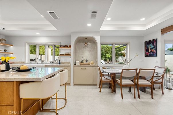 Dining room, Interior, Kitchen, Pendant Lights, Recessed Lighting