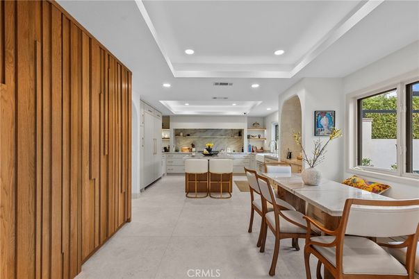 Dining room, Interior, Kitchen, Recessed Lighting